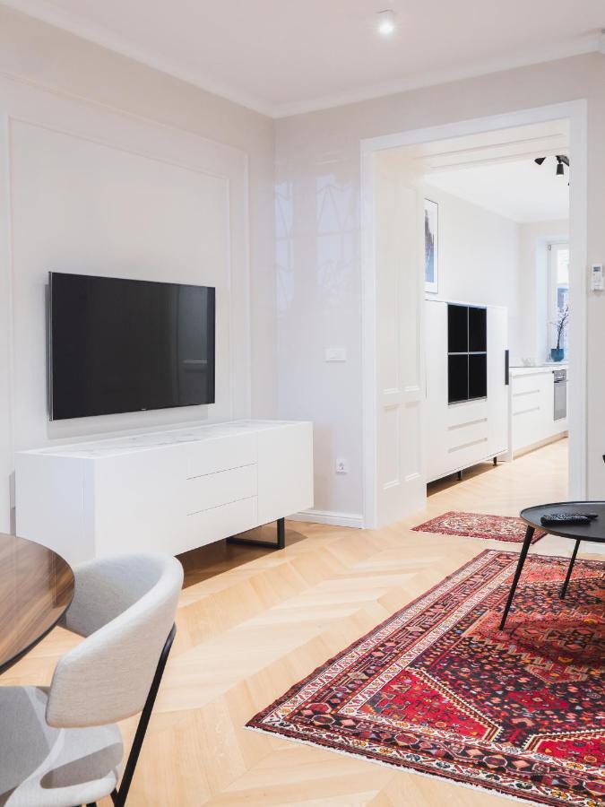 Downtown Beauty Twins Apartment ซาเกร็บ ภายนอก รูปภาพ
