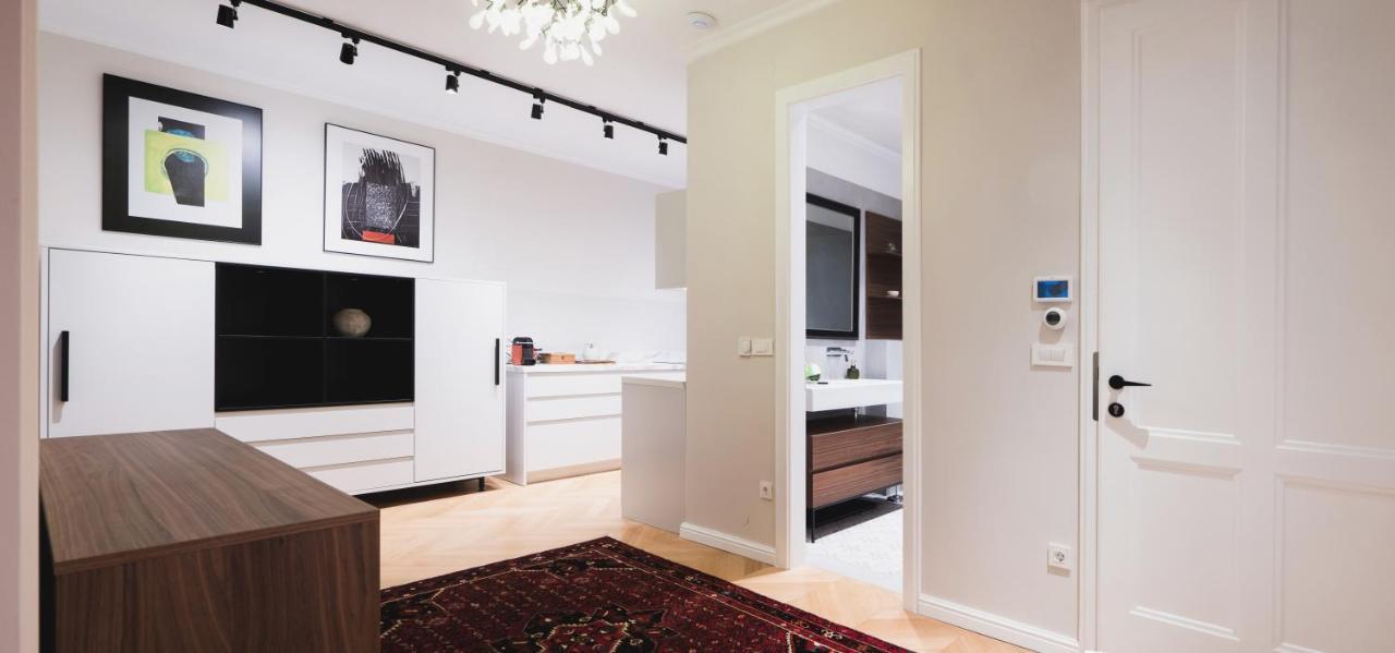 Downtown Beauty Twins Apartment ซาเกร็บ ภายนอก รูปภาพ